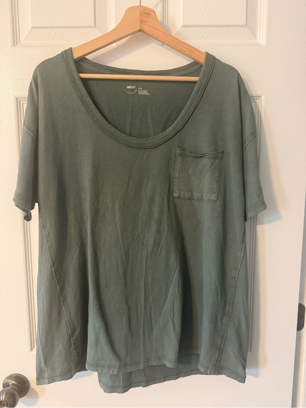 3/$15 aerie Forest Green Scoop Neck Tee